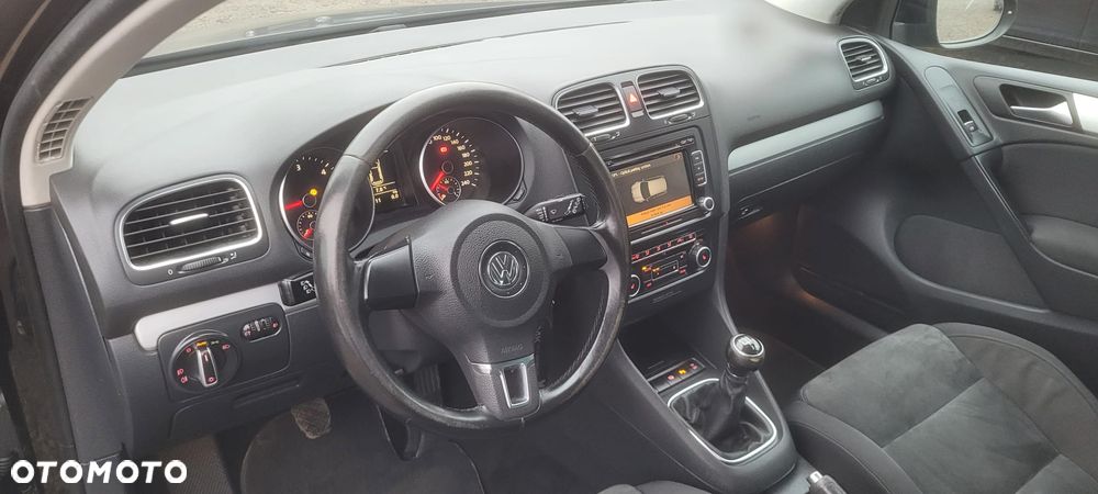 Volkswagen Golf 2.0 TDI DPF Trendline - 13