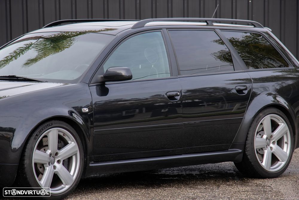 Audi RS6 Standard - 10