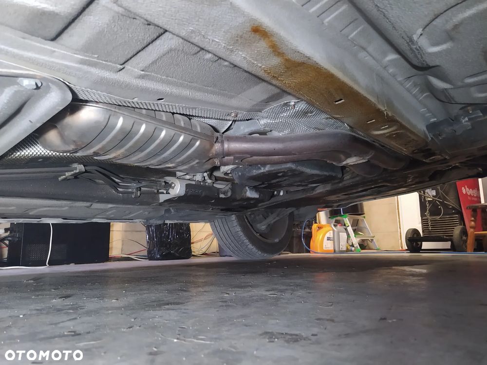 BMW Seria 3 330 Ci Edition Exclusive - 40