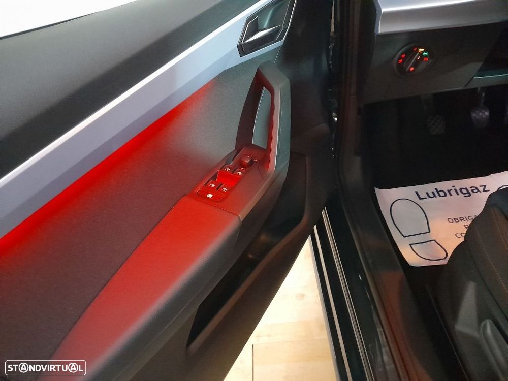 SEAT Ibiza 1.0 TSI FR - 10