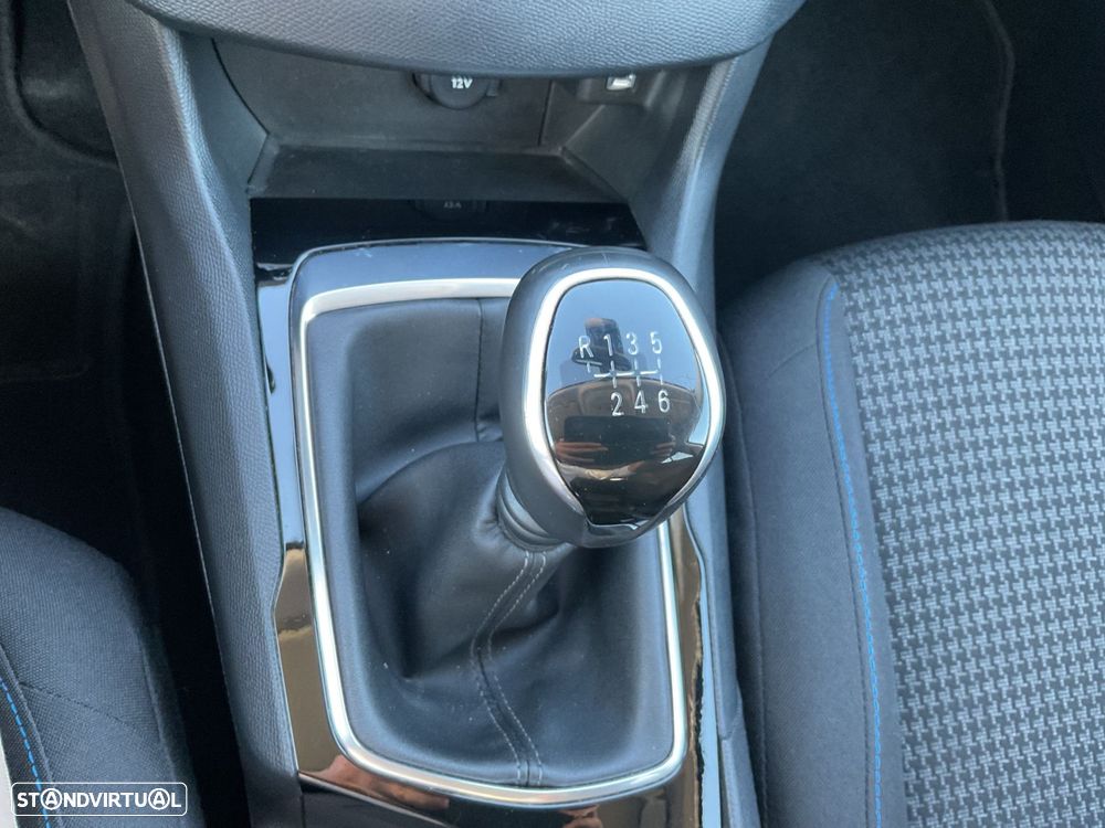 Peugeot 308 SW 1.5 BlueHDi Style - 32