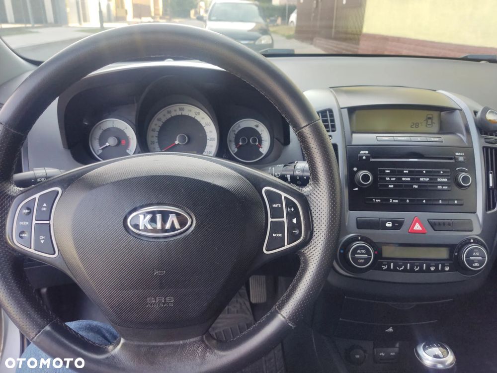 Kia Ceed 1.6 Crdi Comfort - 16