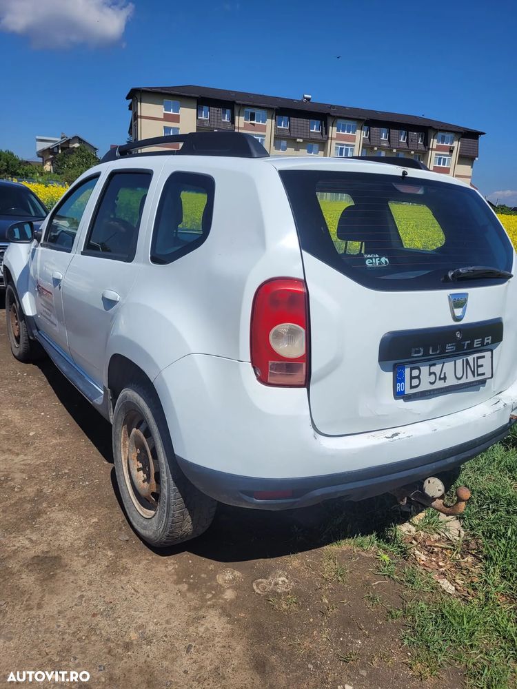 Dacia Duster 1.5 dCi 4x4 Laureate - 4