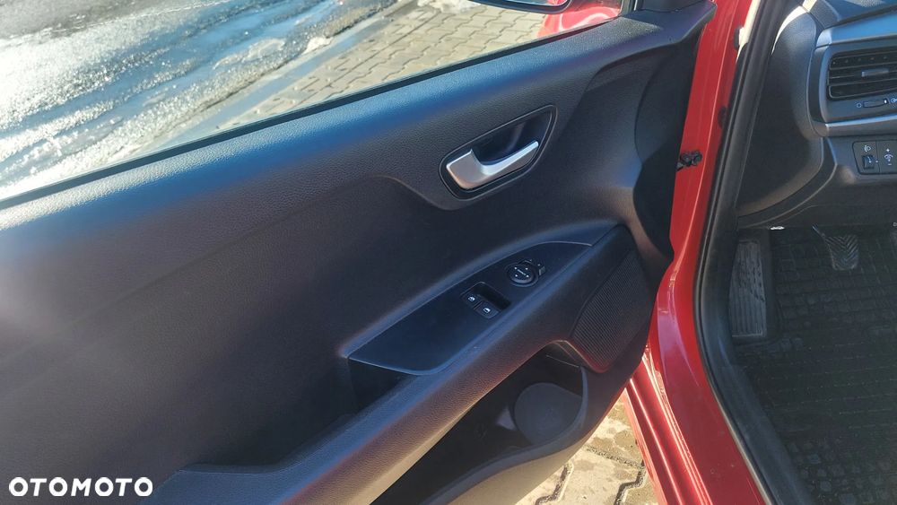 Kia Rio 1.2 M - 8