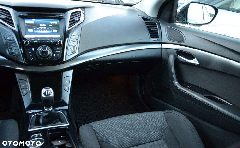 Hyundai i40 - 30