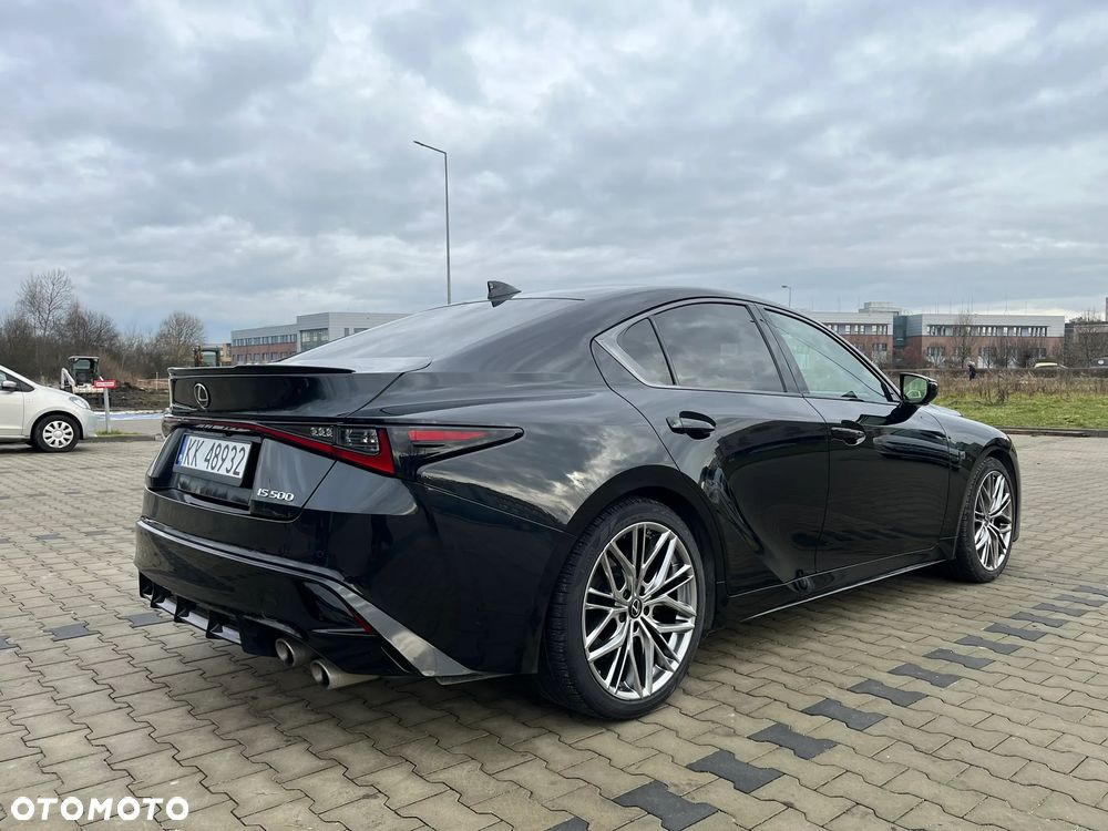 Lexus IS - 15