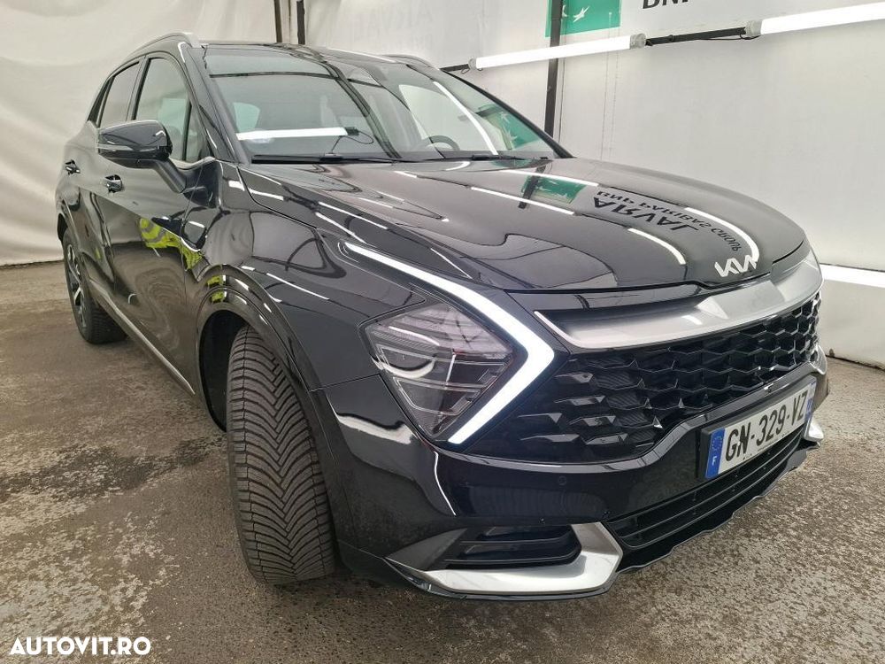 Kia Sportage 1.6 T-GDI HEV 6AT 4x2 Style - 3