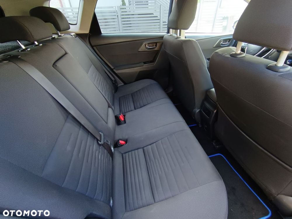 Toyota Auris - 12