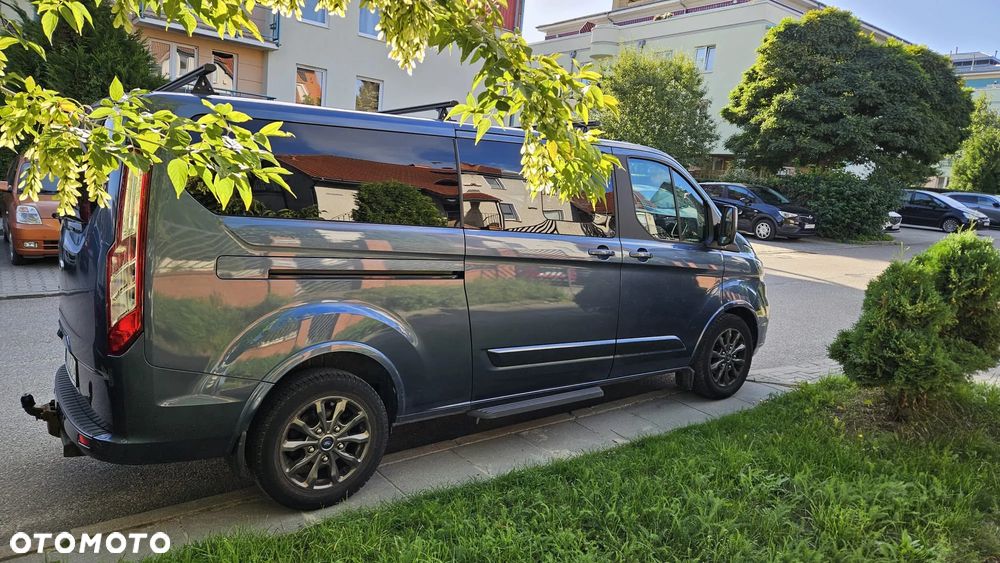 Ford Tourneo Custom - 5
