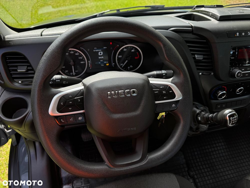Iveco Daily - 24
