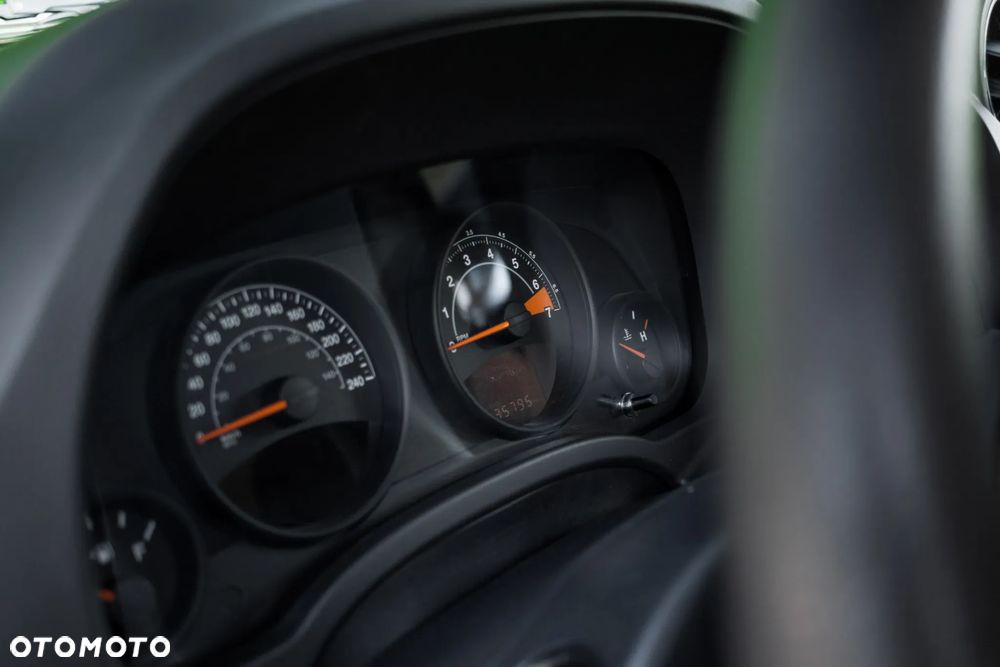 Jeep Compass - 12