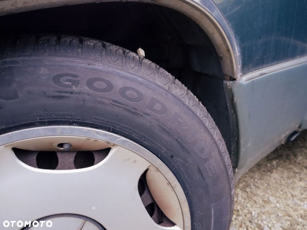 Mercedes-Benz W124 (1984-1993) - 19