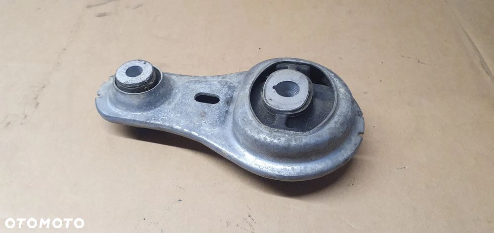 Łapa silnika poduszka Opel Vivaro B Trafic III 1.6 DCI 93866731 - 3