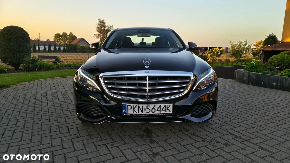 Mercedes-Benz Klasa C 200 7G-TRONIC Exclusive - 2