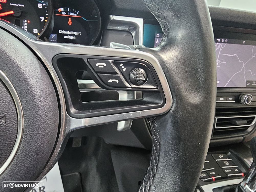 Porsche Macan Standard - 16
