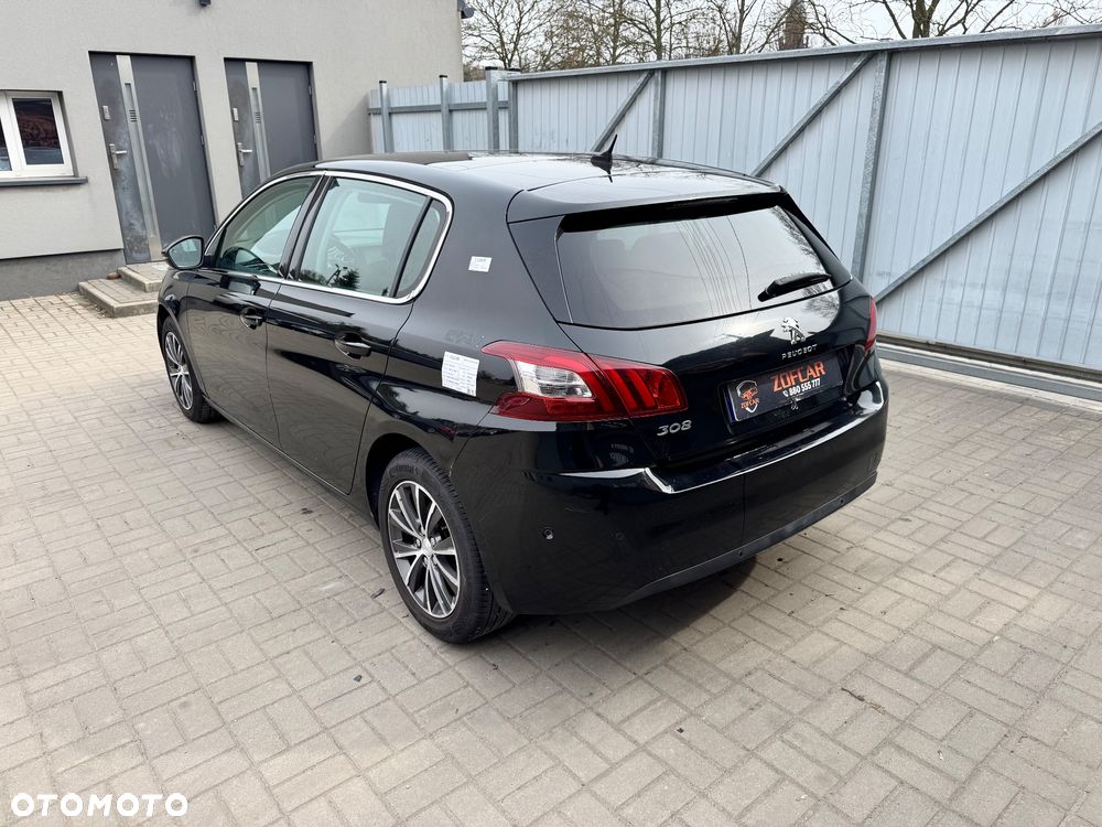 Peugeot 308 - 3