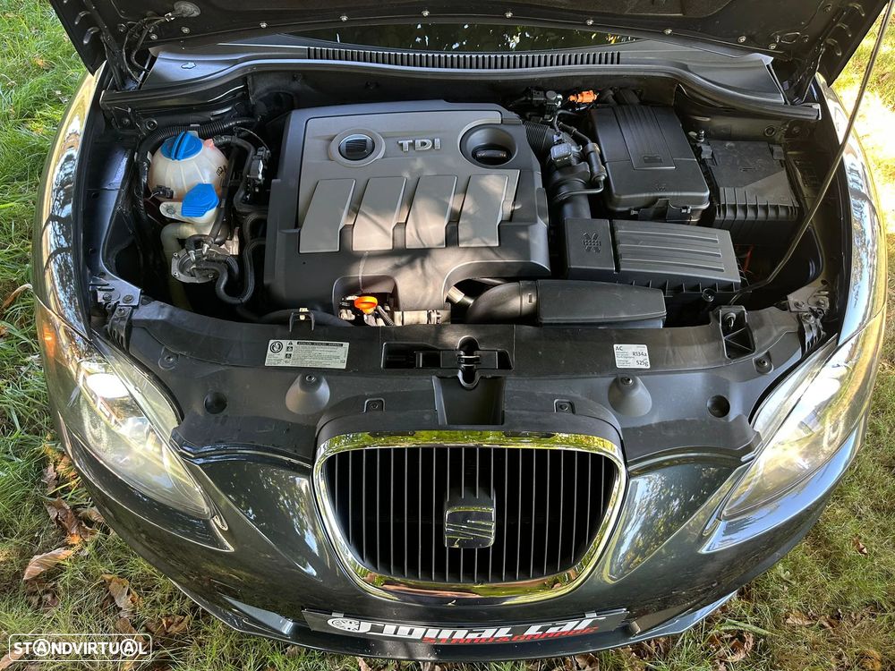 SEAT Leon 1.6 TDI Ecomotive Sport Start/Stop - 29