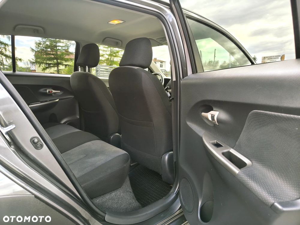 Toyota Urban Cruiser 1.4 D-4D 4x4 - 18