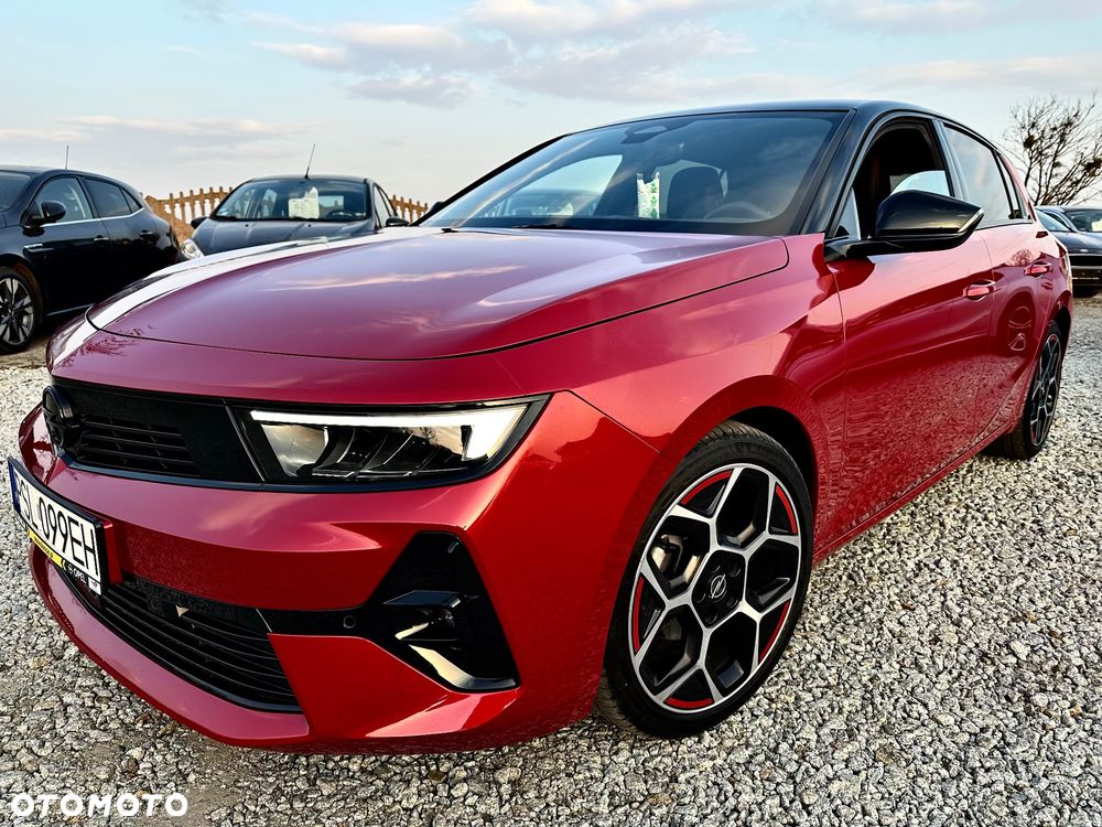 Opel Astra 1.2 Turbo GS - 40