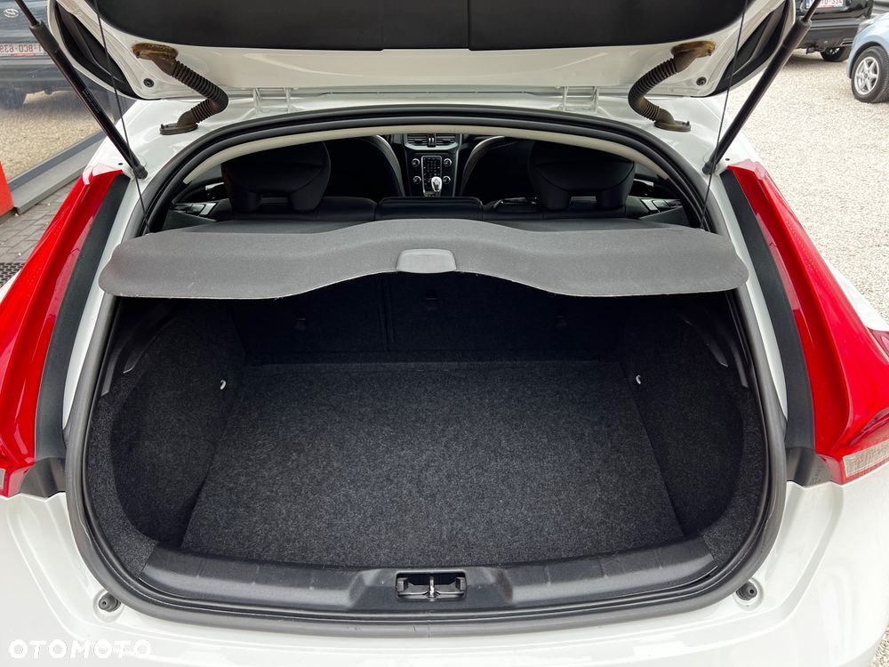 Volvo V40 T3 - 28
