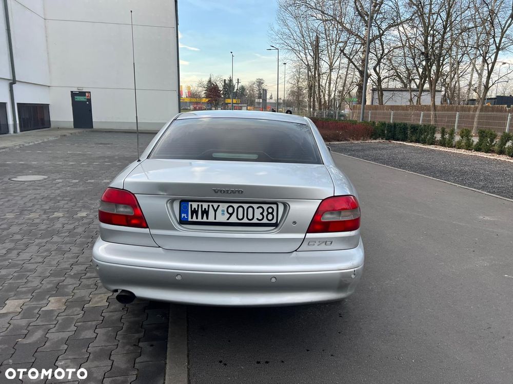 Volvo C70 2.0T - 12