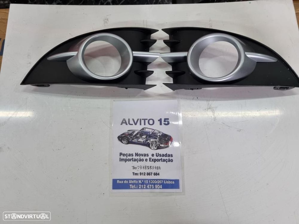 grelhas novas dos farolins para choque Renault Scenic - 1