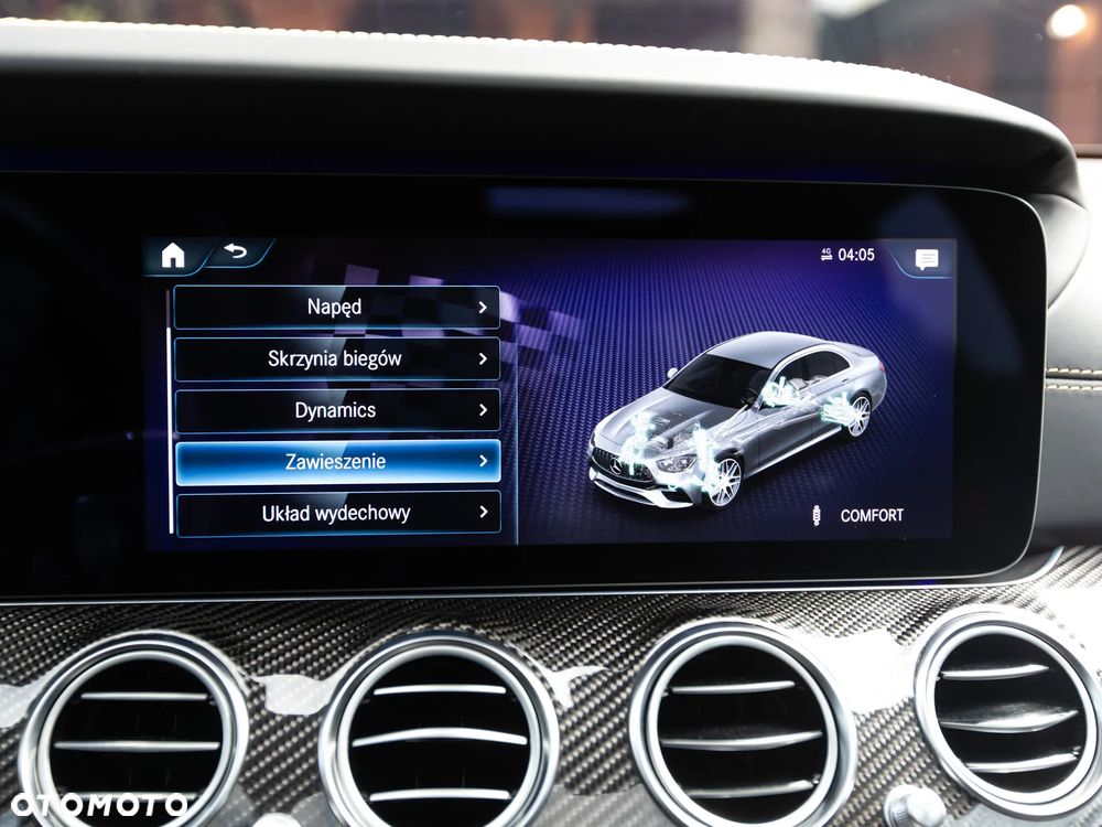 Mercedes-Benz Klasa E AMG 63 S 4-Matic+ - 35