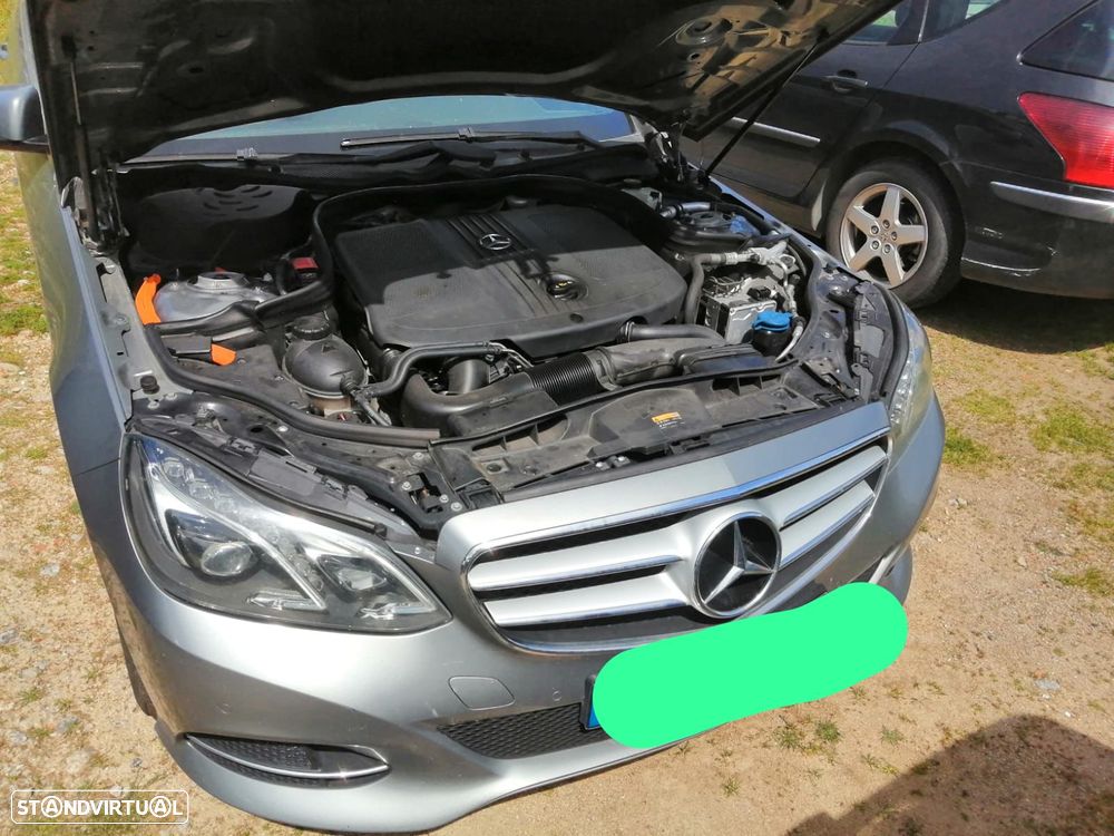 Mercedes-Benz E 300 Bluetec Hybrid Avantgarde - 7