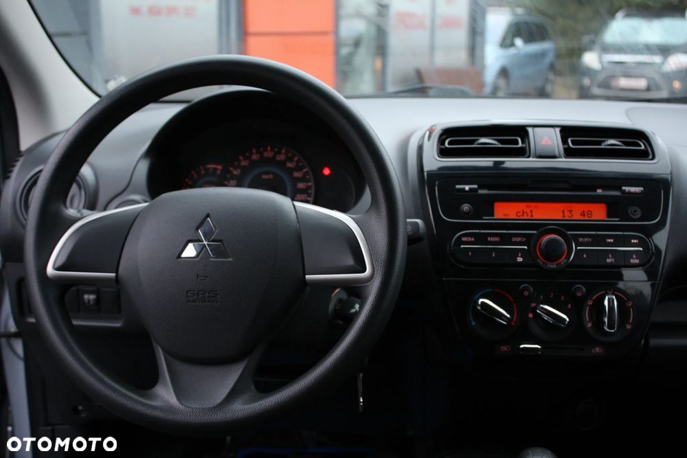 Mitsubishi Space Star 2016