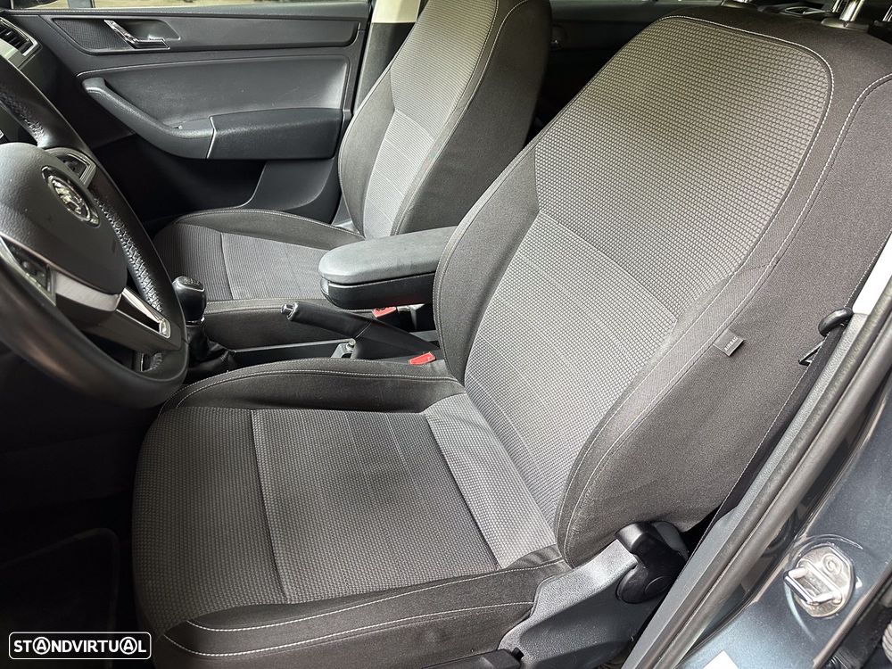 Skoda Rapid Spaceback 1.2 TSi Elegance - 7