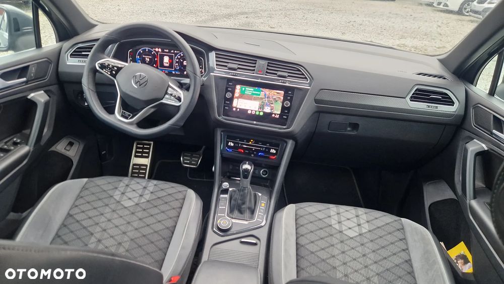 Volkswagen Tiguan - 16