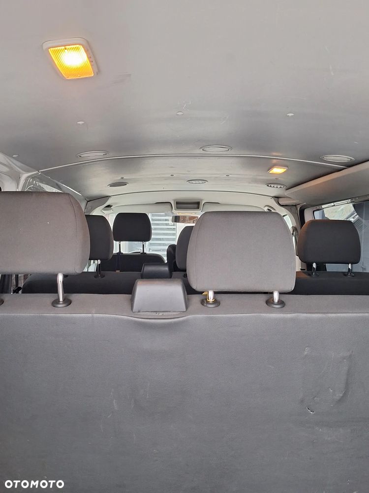 Volkswagen Transporter - 5