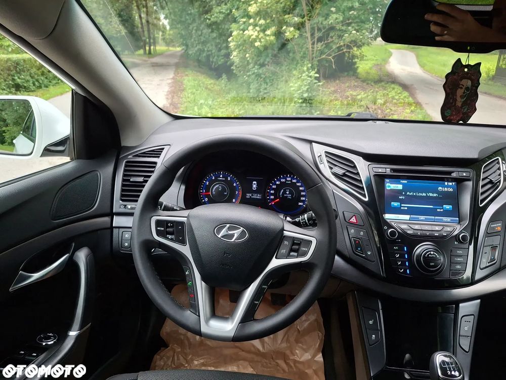 Hyundai i40 1.6 Comfort - 17
