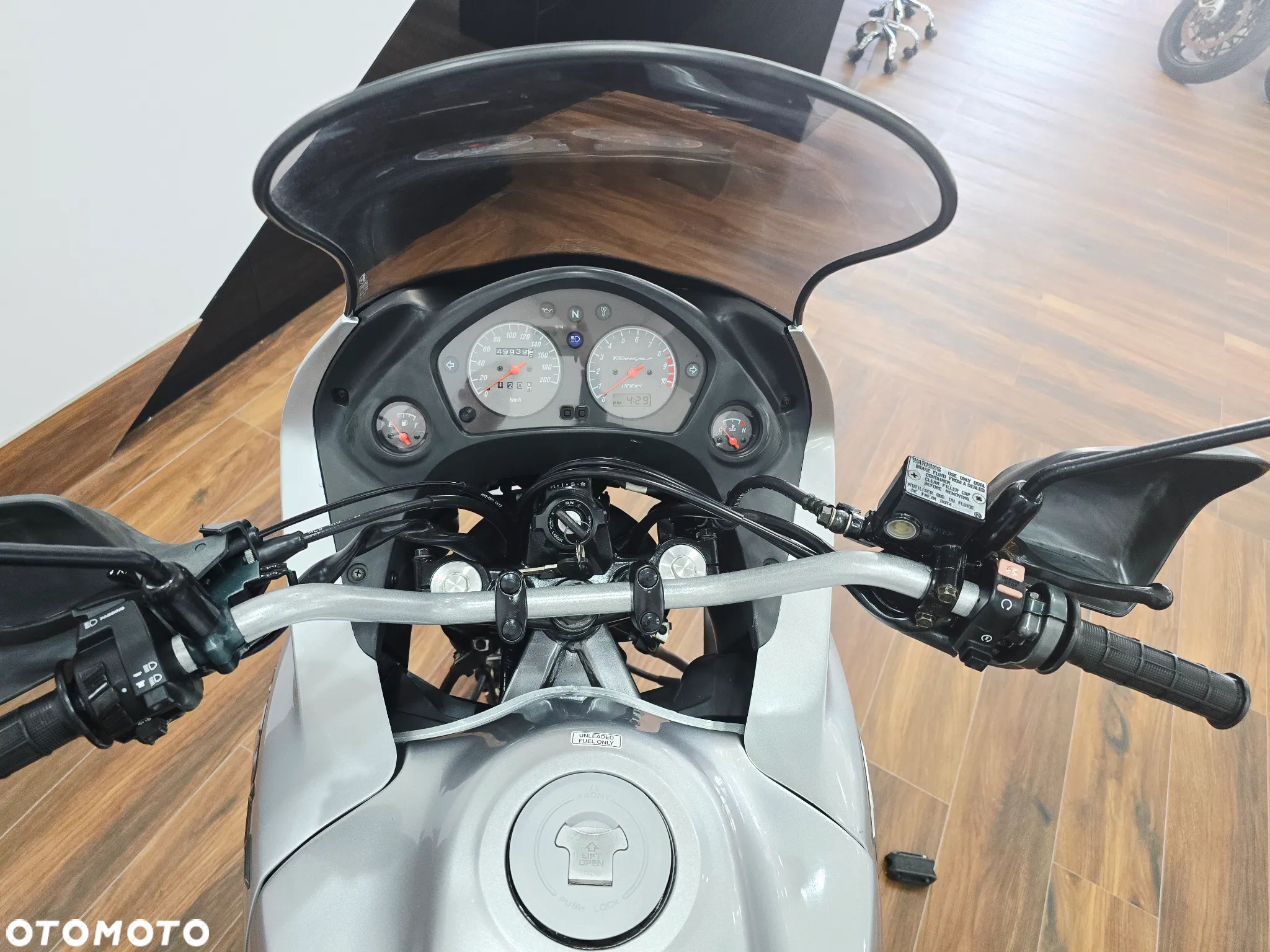 Honda Transalp - 4