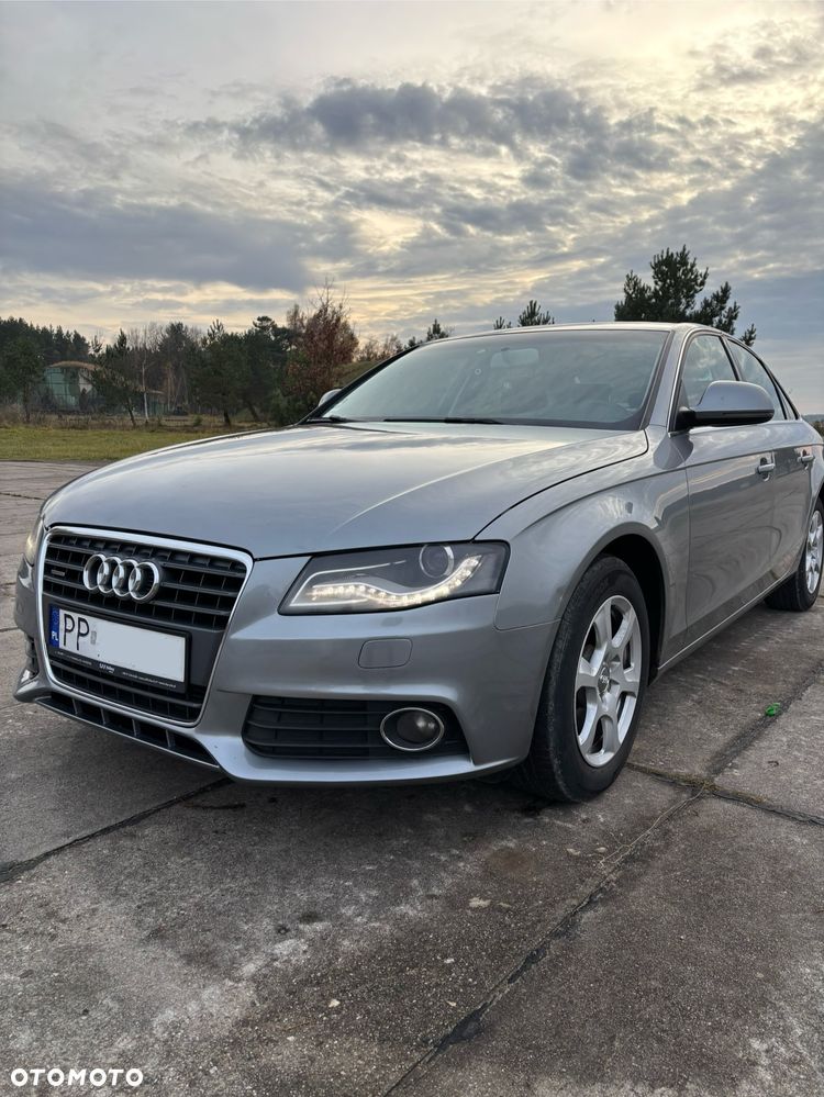 Audi A4 Limousine - 2