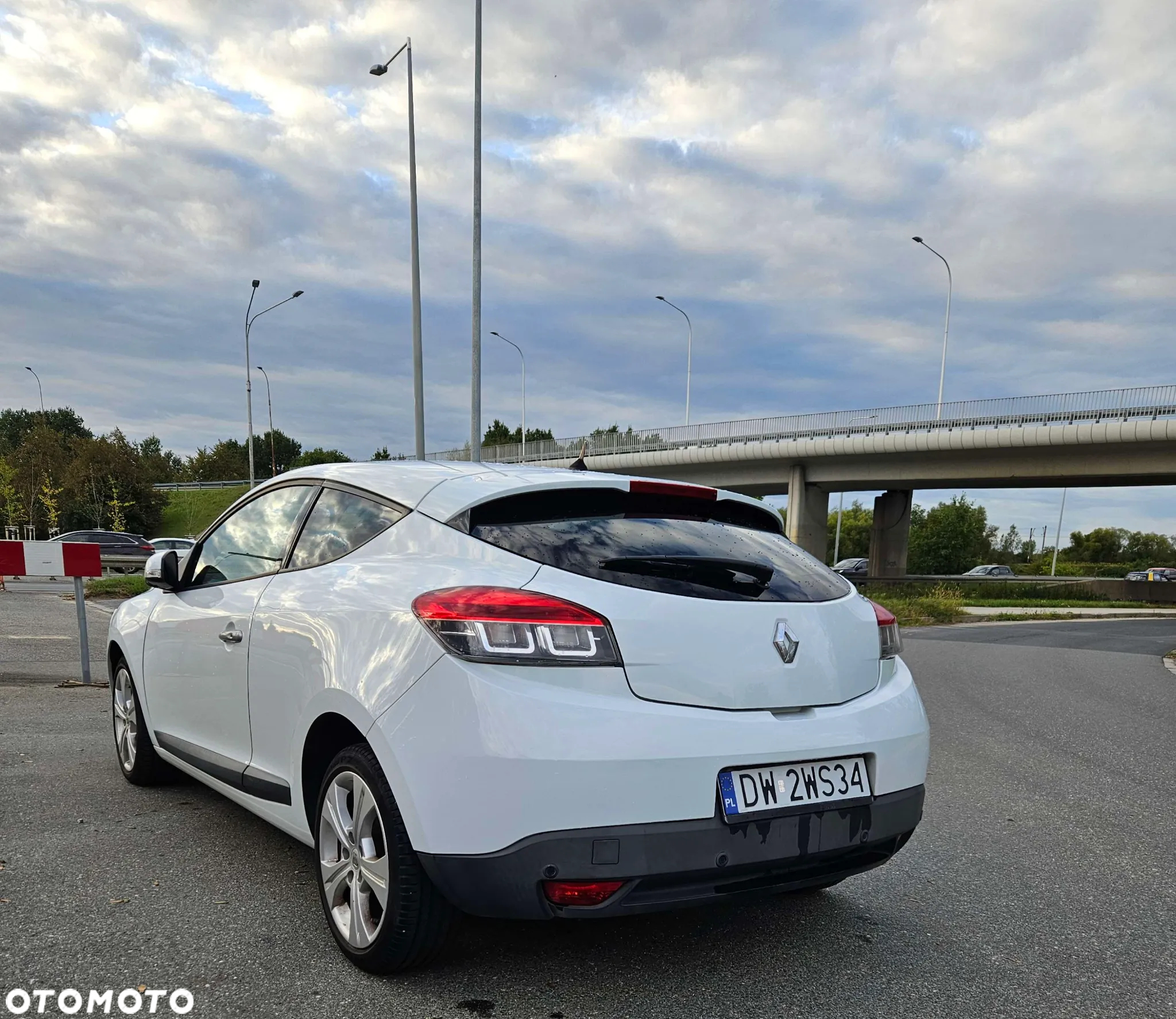 Renault Megane 1.6 Coupe Dynamique - 6