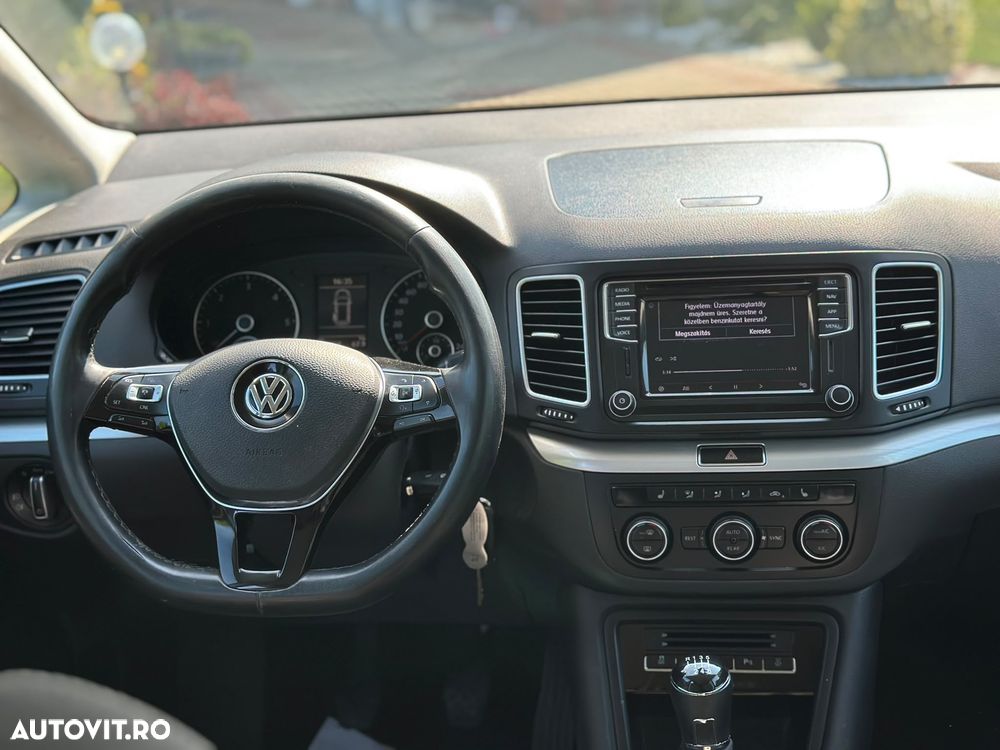 Volkswagen Sharan - 26