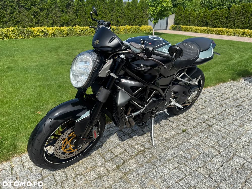 MV AGUSTA Brutale - 12