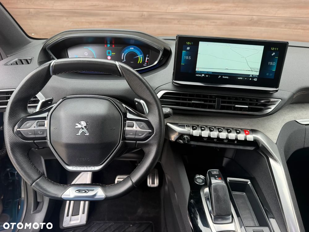 Peugeot 3008 1.6 PureTech HYbrid GT S&S EAT8 - 11