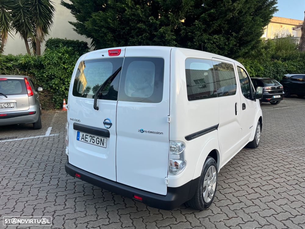 Nissan NV200 Combi - 13