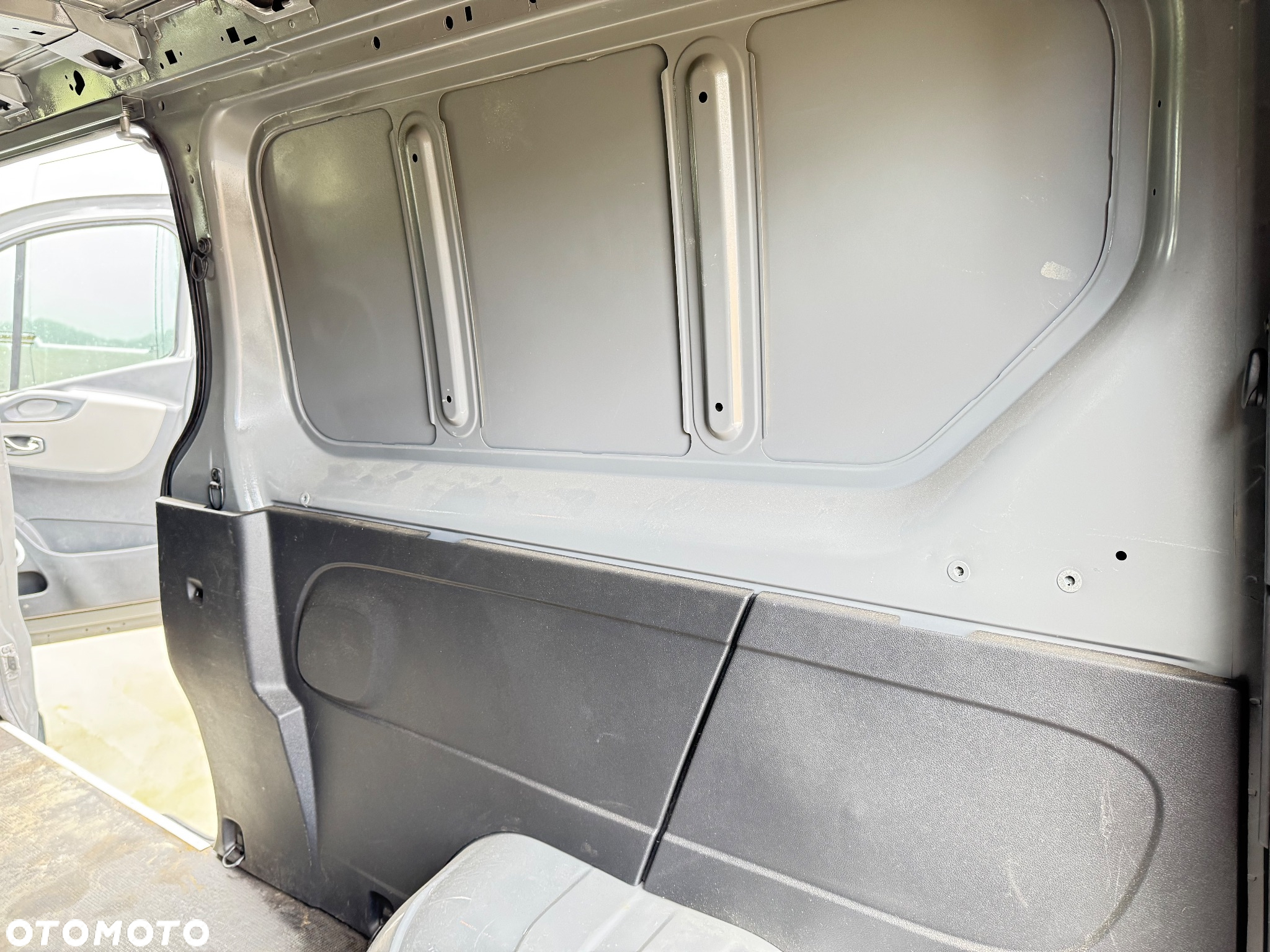 Renault Trafic - 15