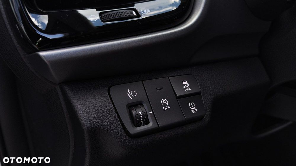 Kia Stonic - 10