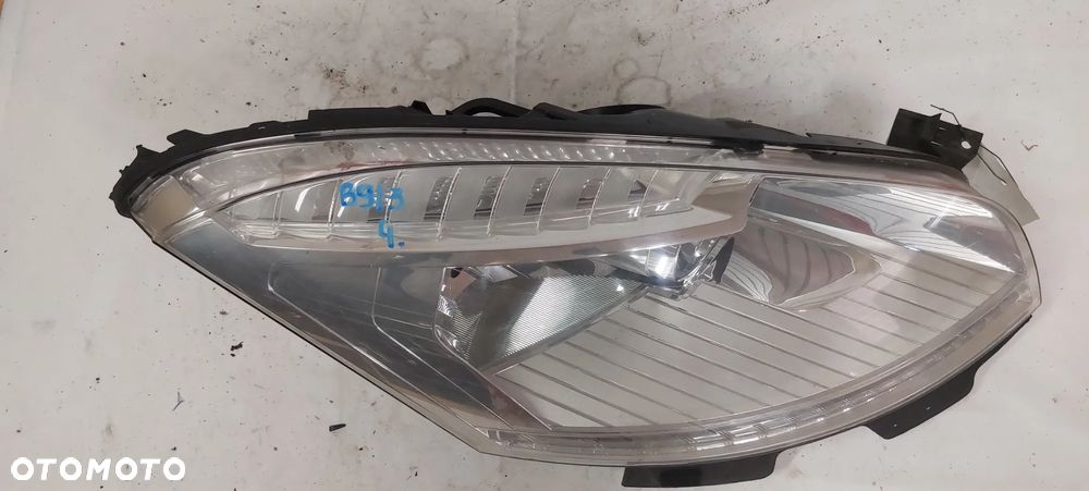 .  PRZOD PRZEDNIA LAMPA PRAWA CITROEN C4 GRAND PICASSO - 2