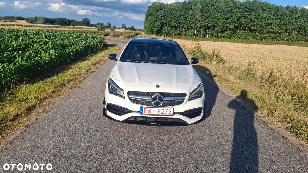 Mercedes-Benz CLA AMG 45 4Matic AMG Speedshift DCT 7G AMG Night Edition - 8