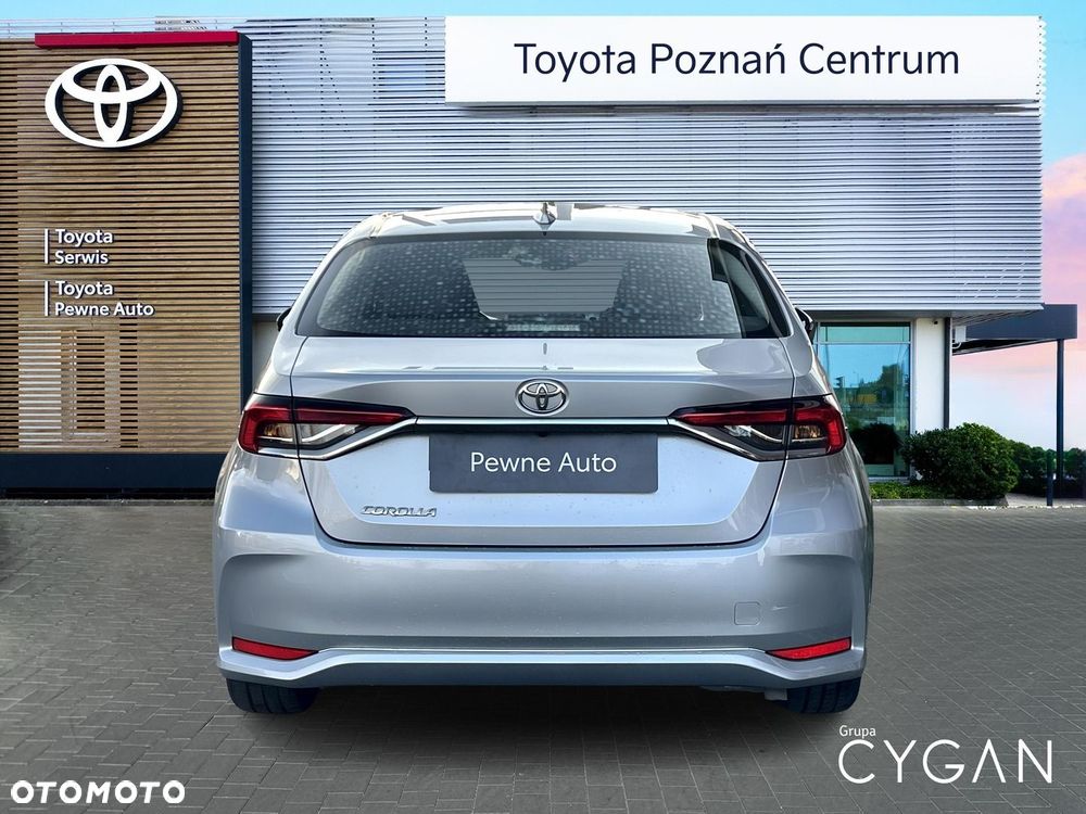 Toyota Corolla - 4