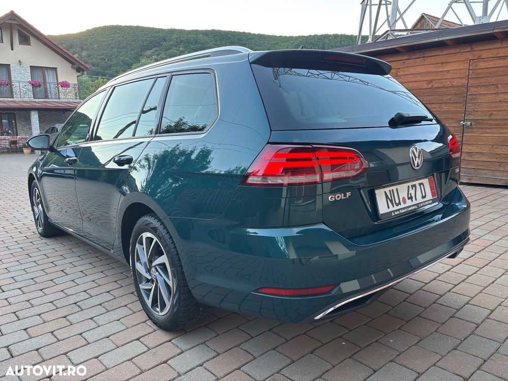 Volkswagen Golf 1.6 TDI DSG Sound - 4