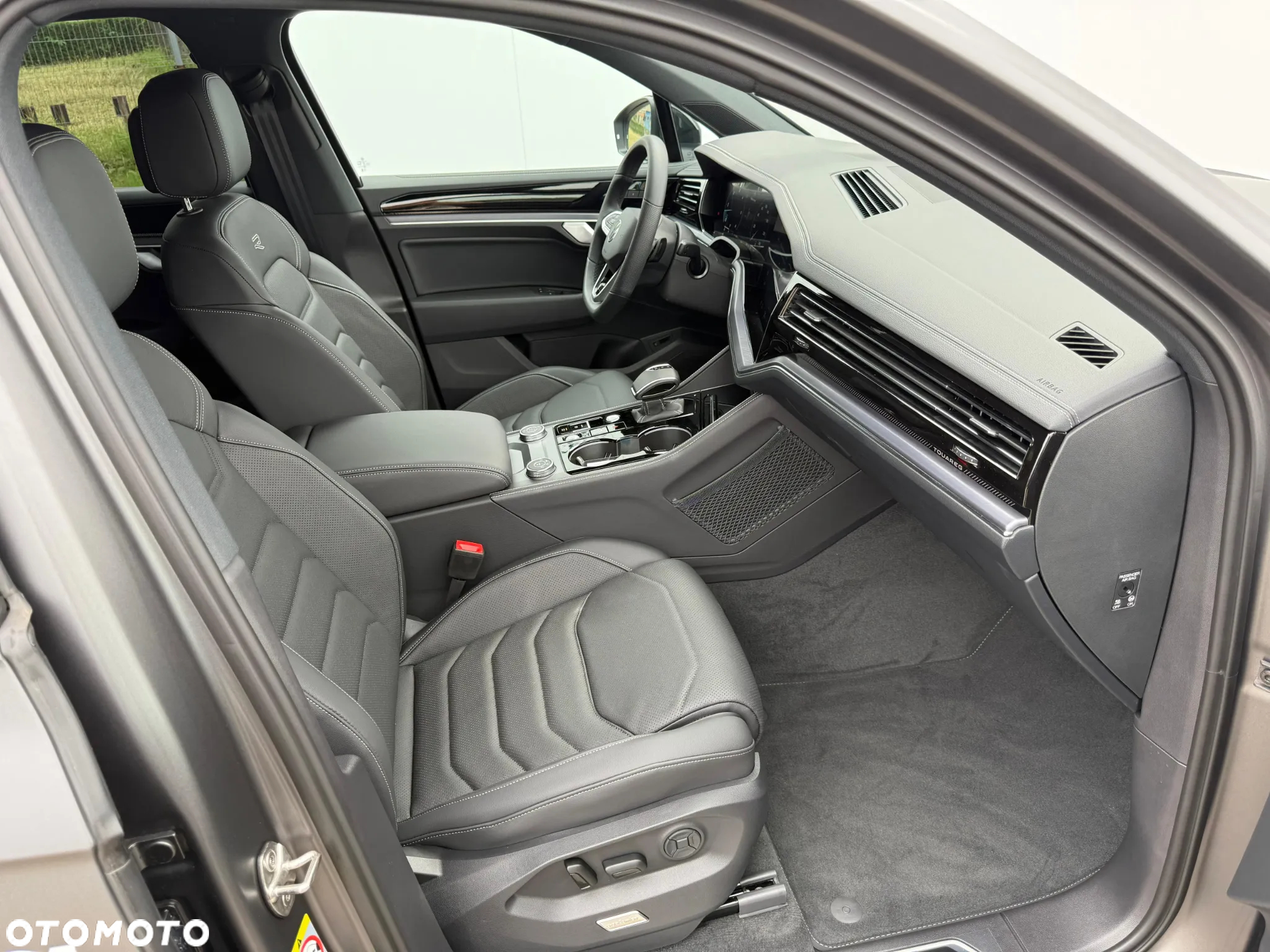Volkswagen Touareg 3.0 V6 TDI 4Motion R-Line - 12