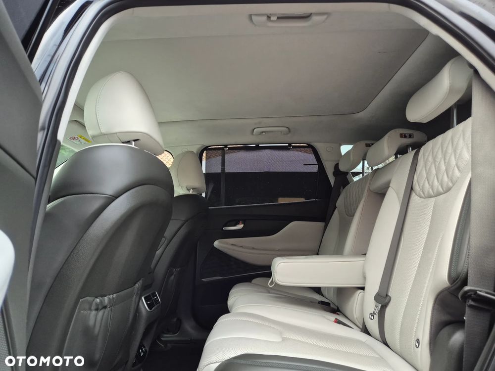 Hyundai Santa Fe 1.6 Plugin-Hybrid 4WD Prime - 31