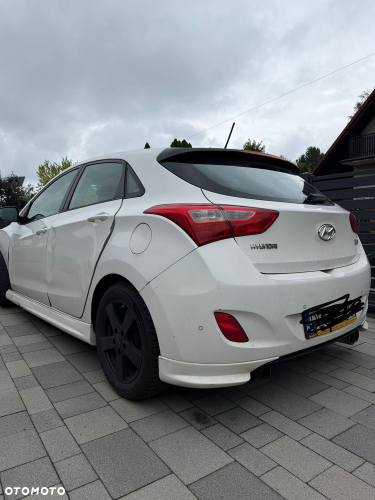 Hyundai i30 1.4 Comfort - 11
