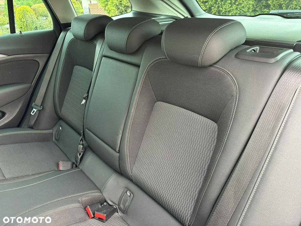 Opel Insignia 2.0 Automatik Business Edition - 22